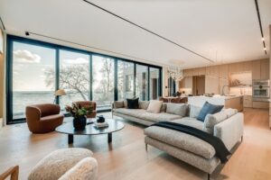 West Oakville Lakefront interior